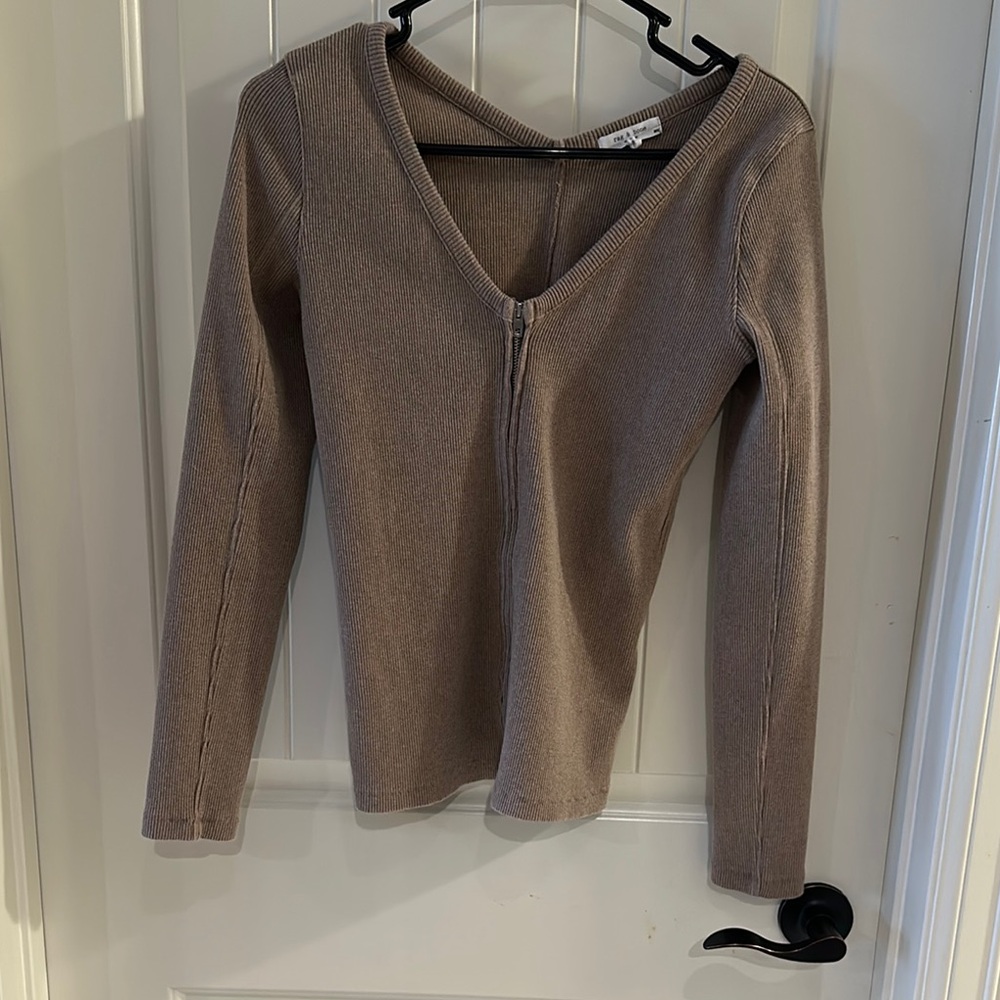 Brown V-Neck Long Sleeve Top